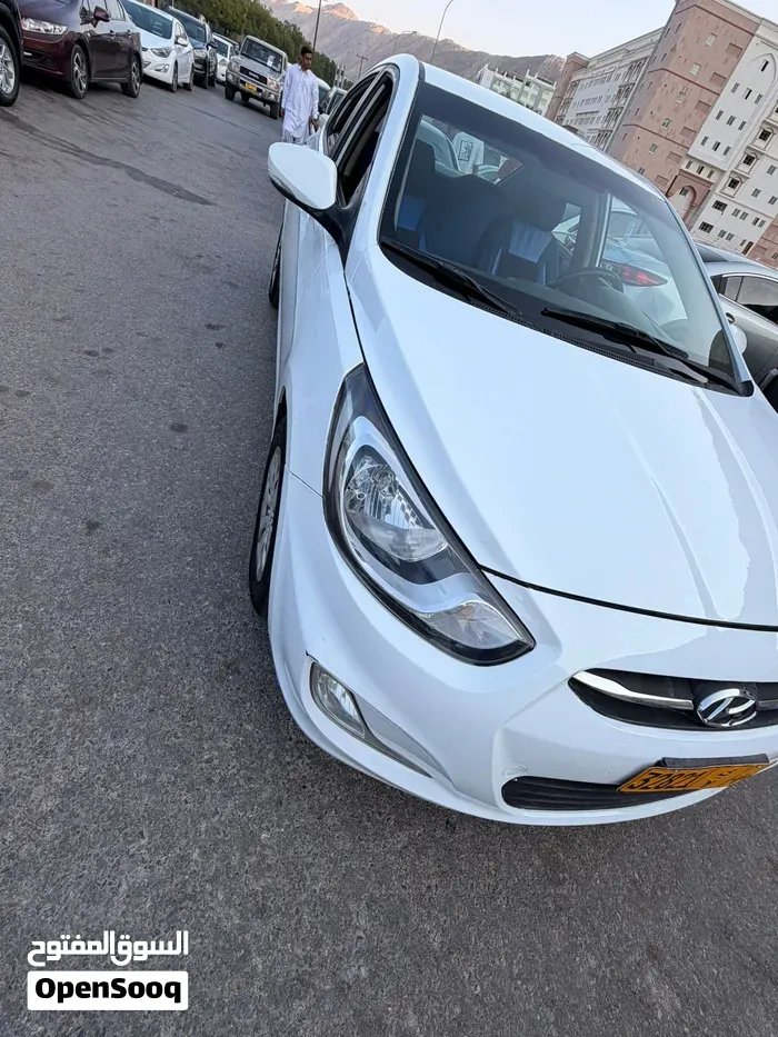 Hyundai Accent 2016 photo 3