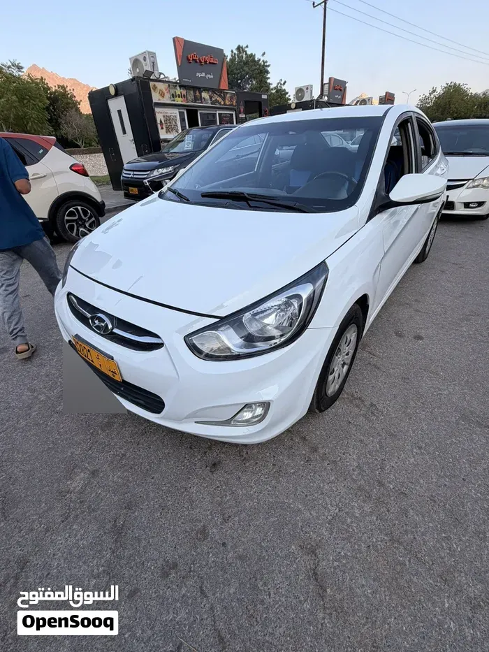 Hyundai Accent 2016 photo 2