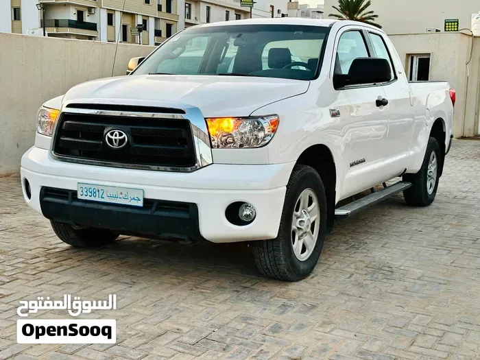 Toyota Tundra 2010 photo 5