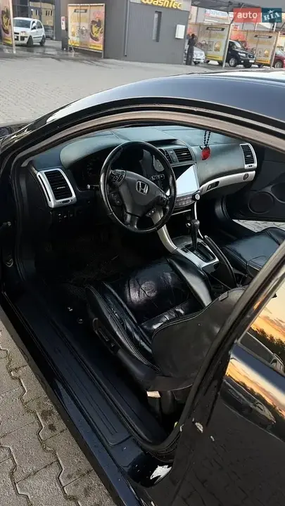 Honda Accord 2005 photo 5