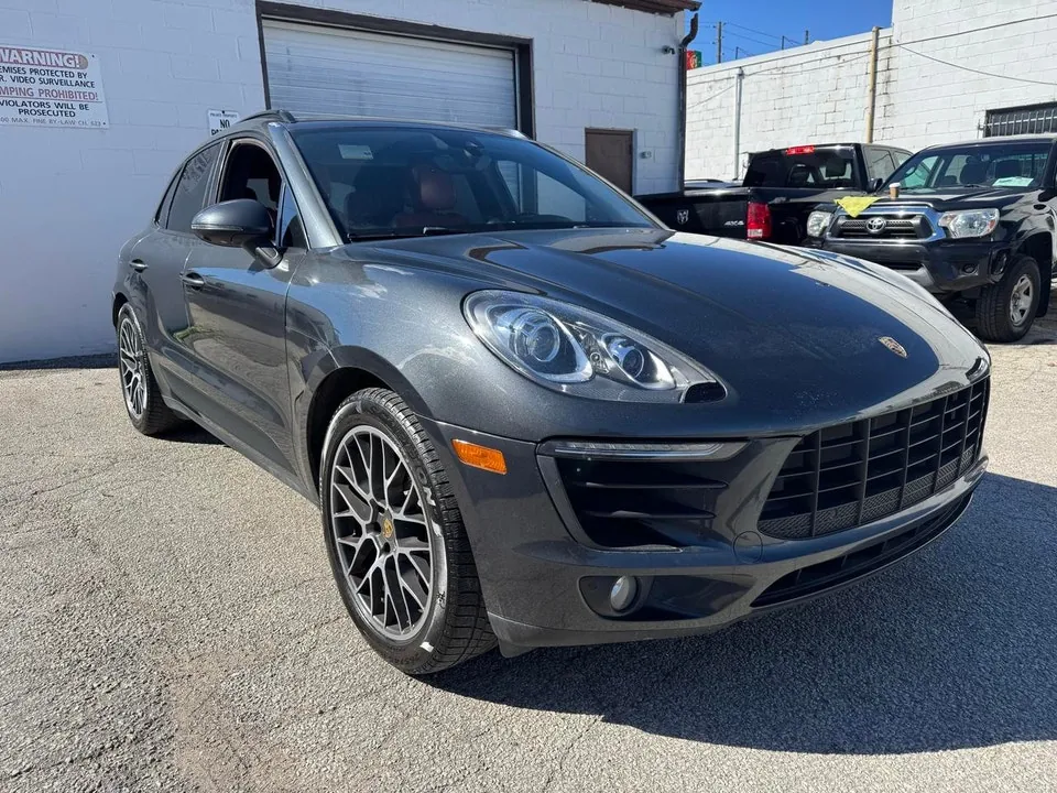 Porsche Macan