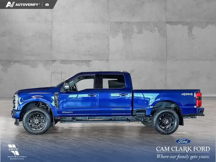 Ford F350 2026 photo 3