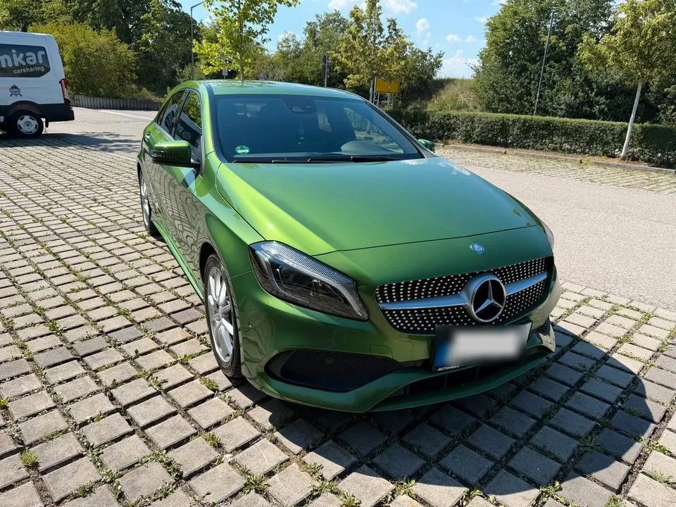 Mercedes-Benz A180