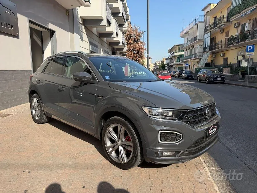 Volkswagen T-Roc 2021 photo 2