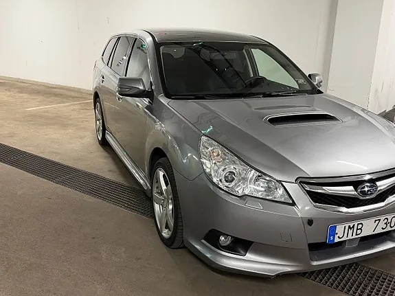 Subaru Legacy 2010 photo 3