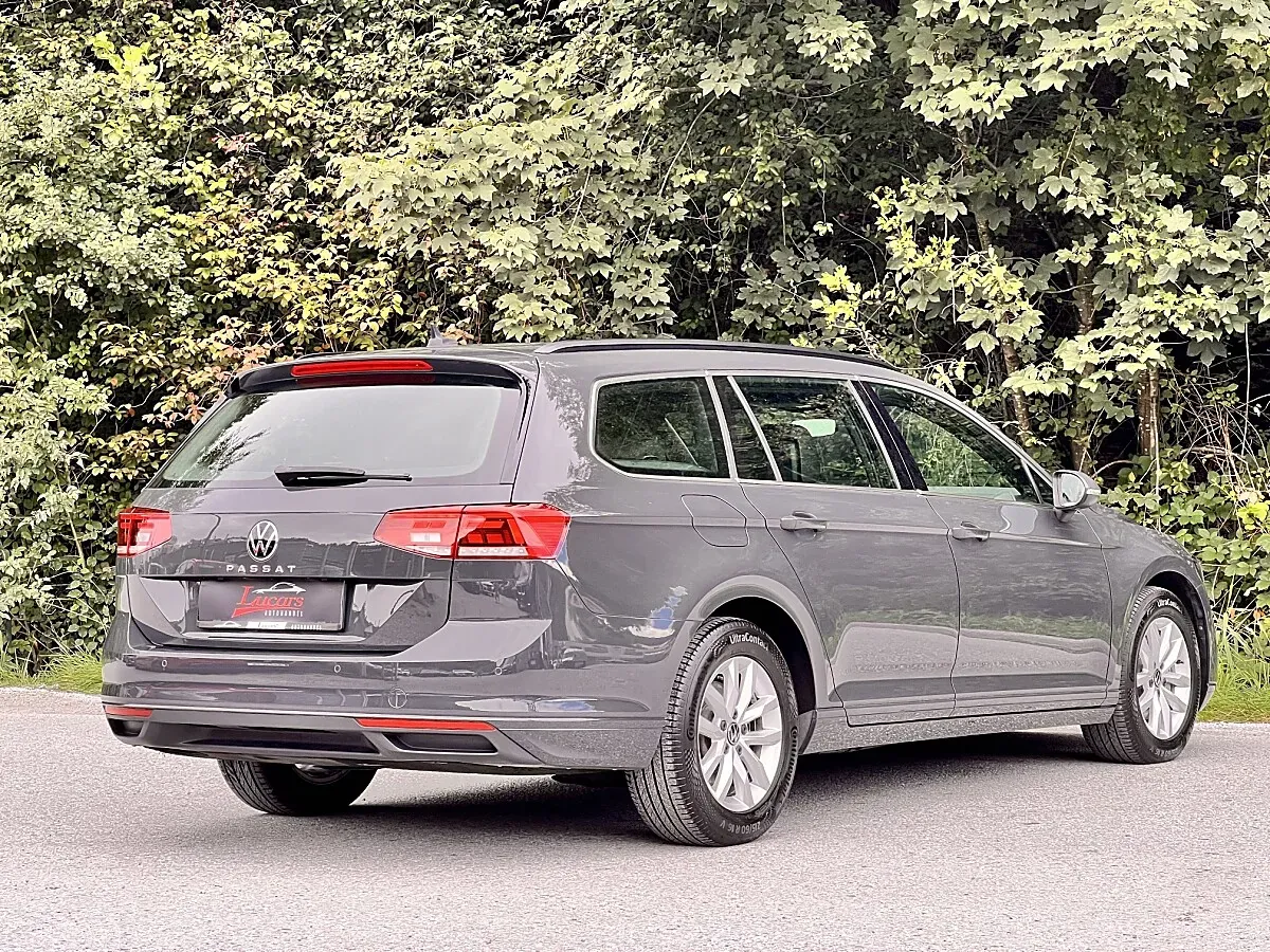 Volkswagen Passat 2021 photo 2