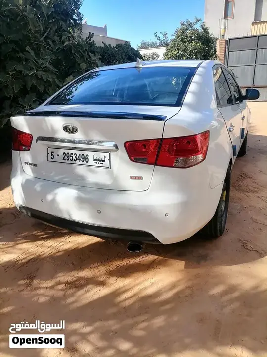 Kia Forte 2012 photo 3