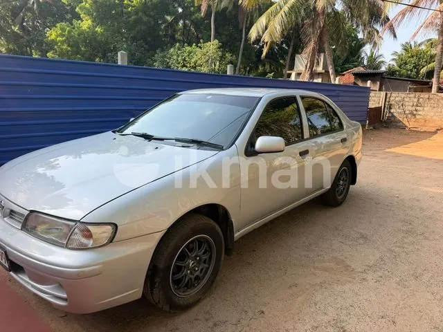 Nissan Pulsar 1998 photo 5