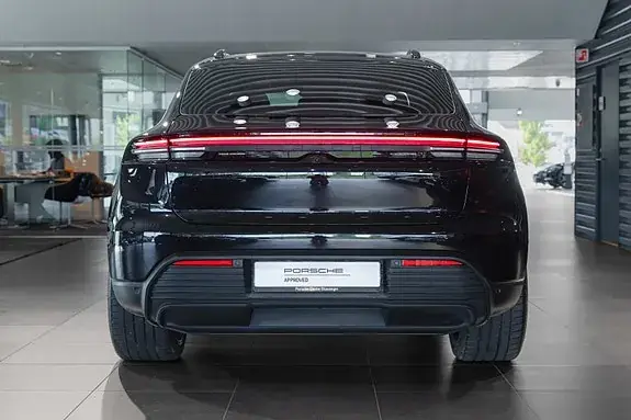 Porsche Macan 2025 photo 4