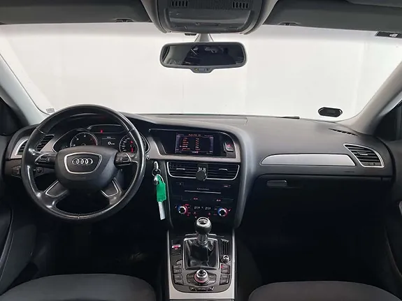 Audi A4 2013 photo 5