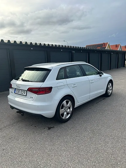 Audi A3 2015 photo 4