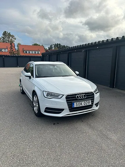 Audi A3 2015 photo 2