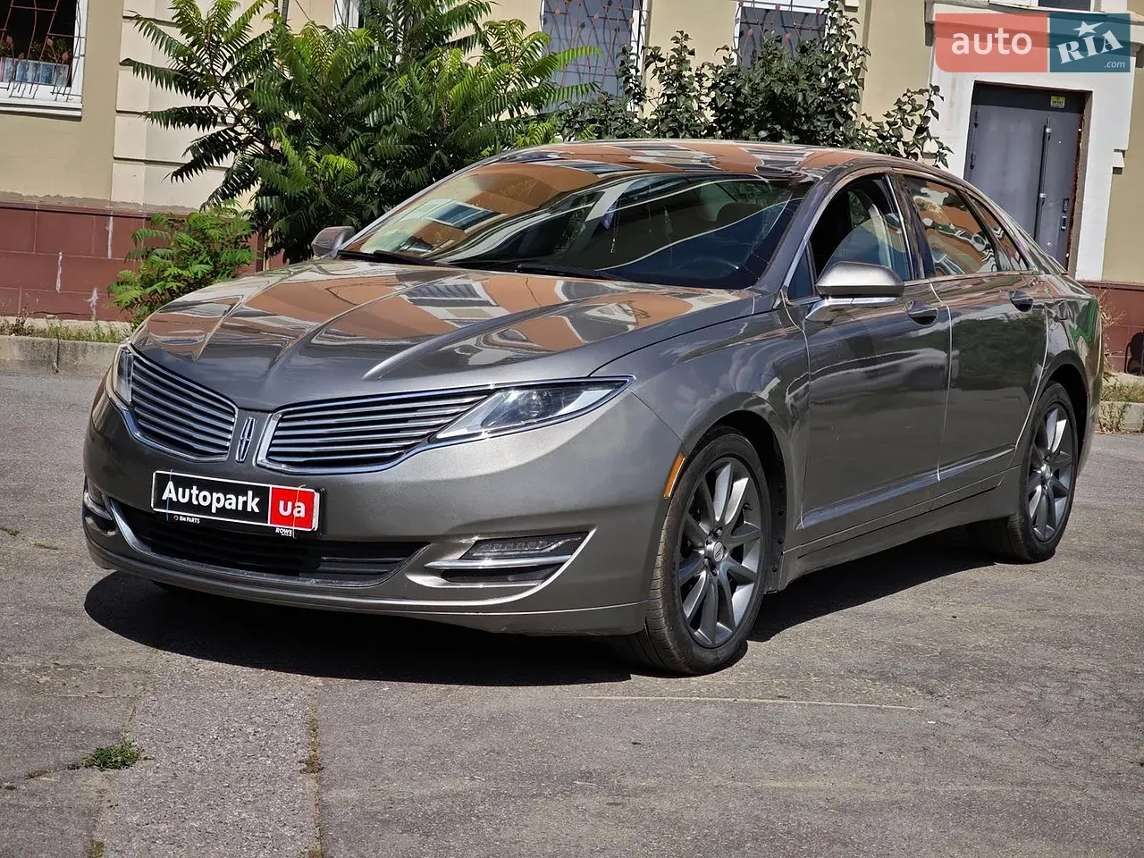 Lincoln Mkz