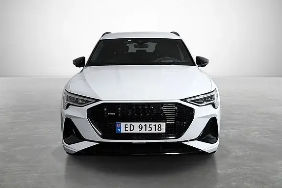 Audi E-Tron 2022 photo 2