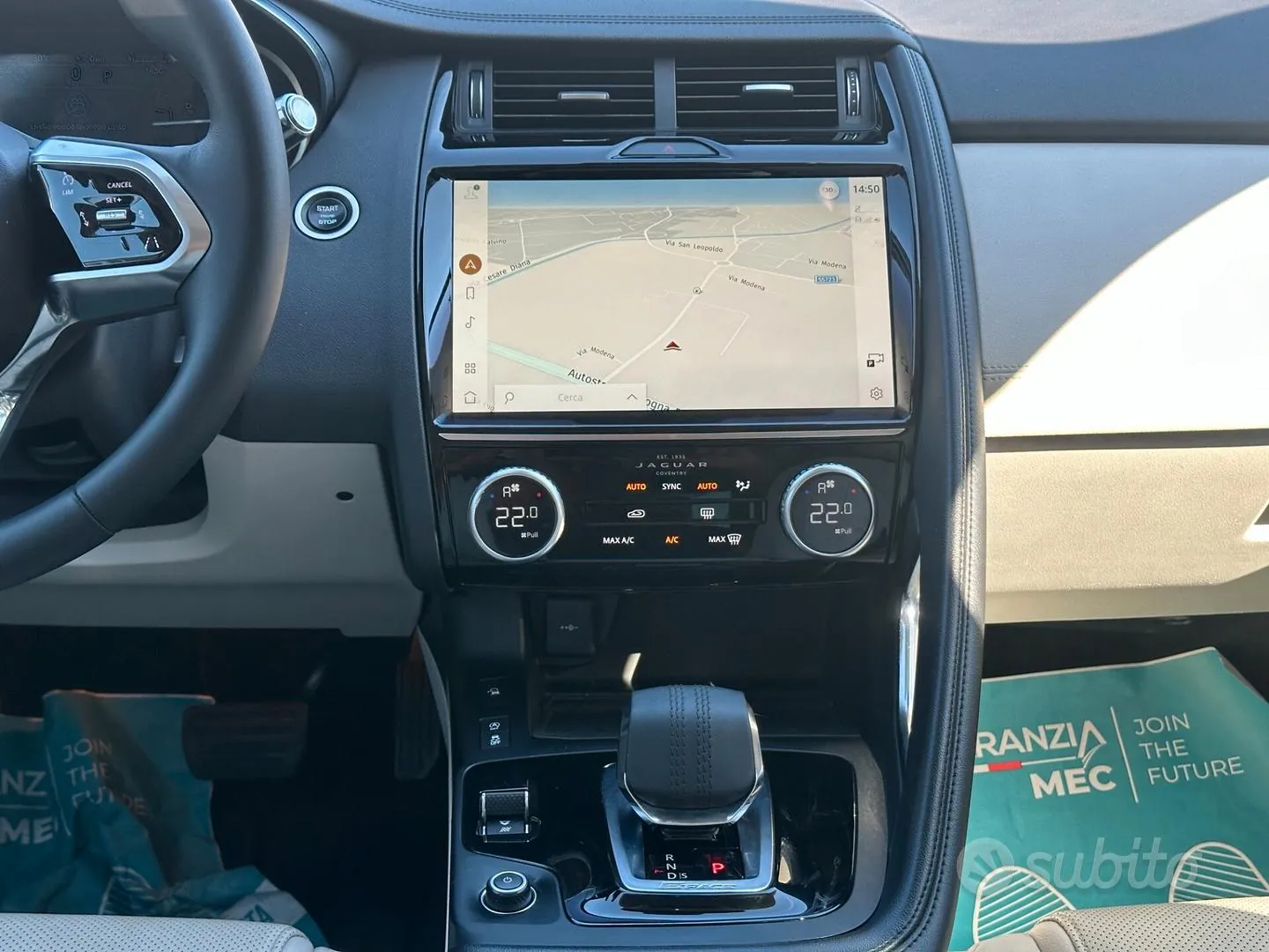 Jaguar E-Pace 2022 photo 5
