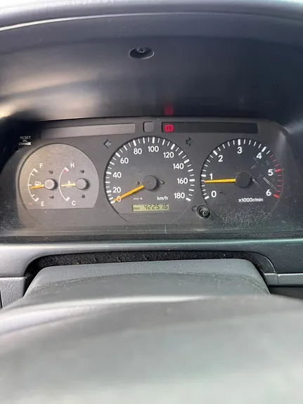 Toyota Hiace 2002 photo 5