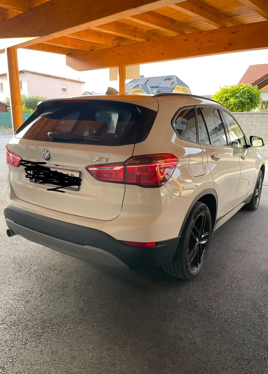 BMW X1 2017 photo 3