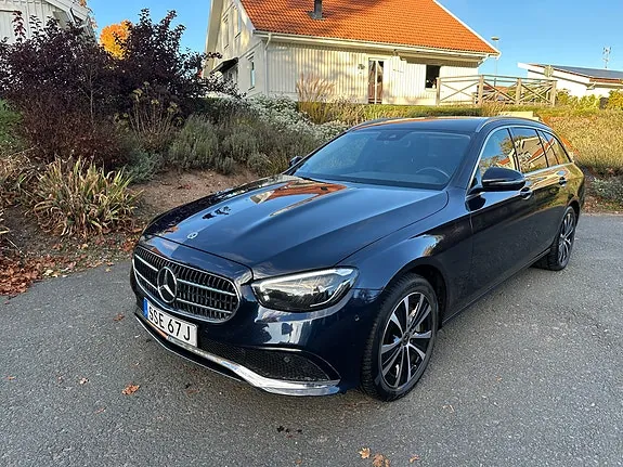 Mercedes-Benz E300
