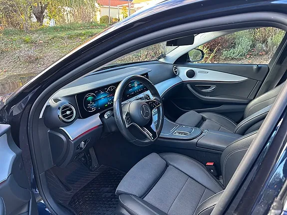 Mercedes-Benz E300 2023 photo 5