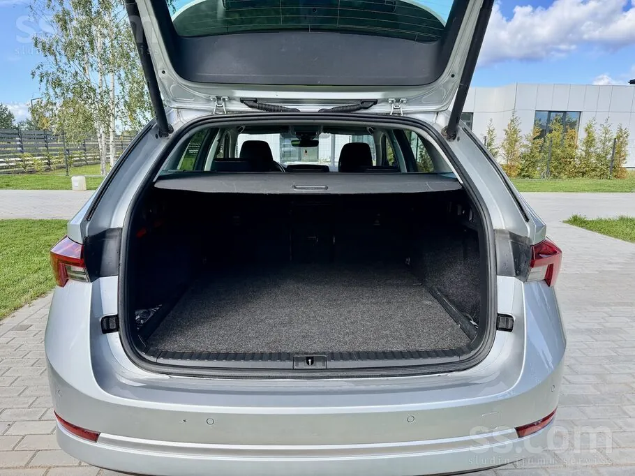 Skoda Octavia 2021 photo 5