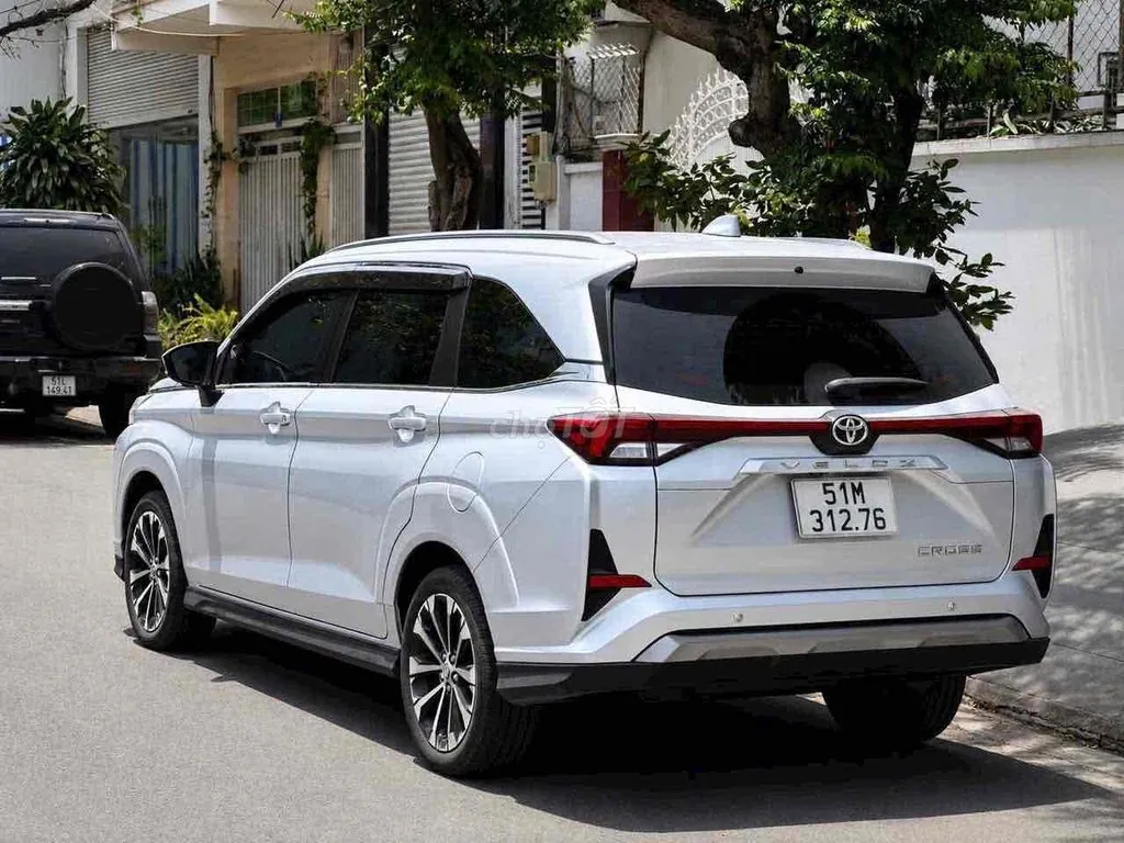 Toyota Veloz Cross 2024 photo 3