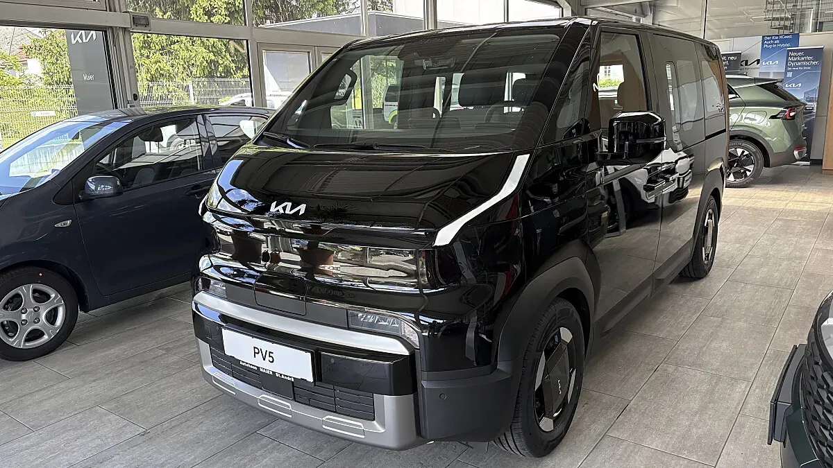 Kia Pv5