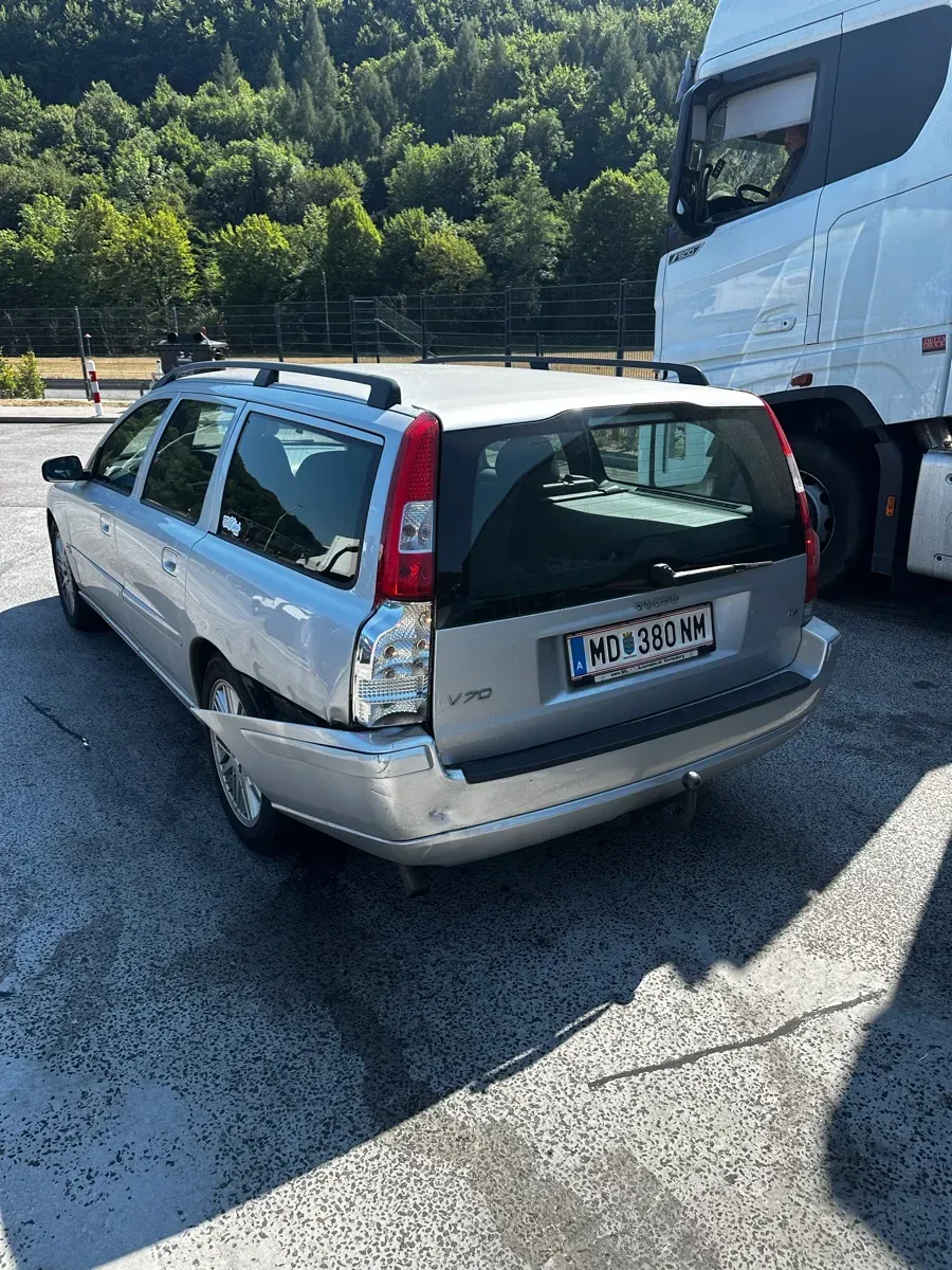 Volvo V70 2002 photo 3