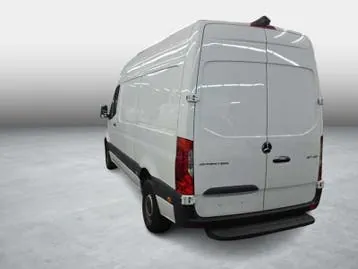 Mercedes-Benz Sprinter 2024 photo 3