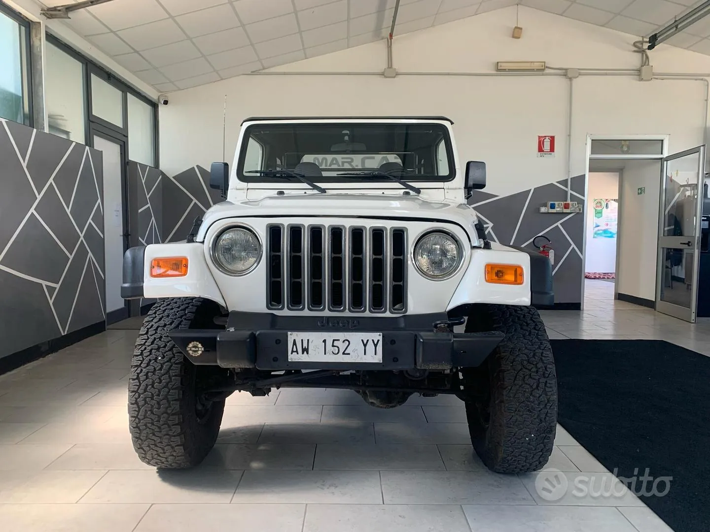 Jeep Wrangler 1998 photo 2