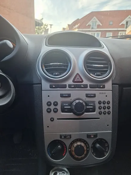 Opel Corsa 2009 photo 5