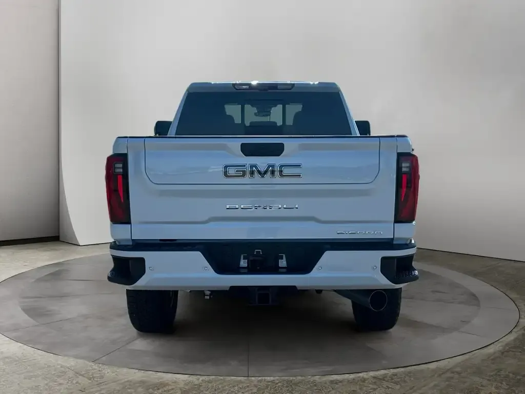 GMC Sierra 3500Hd 2026 photo 4