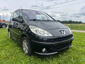 Peugeot 1007