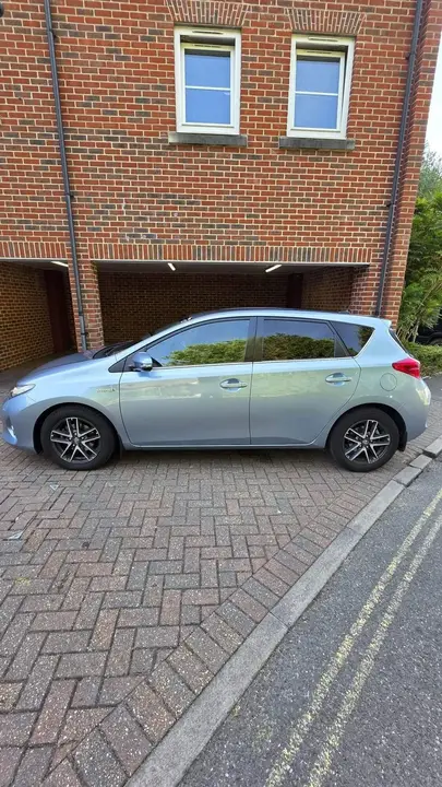 Toyota Auris 2014 photo 5
