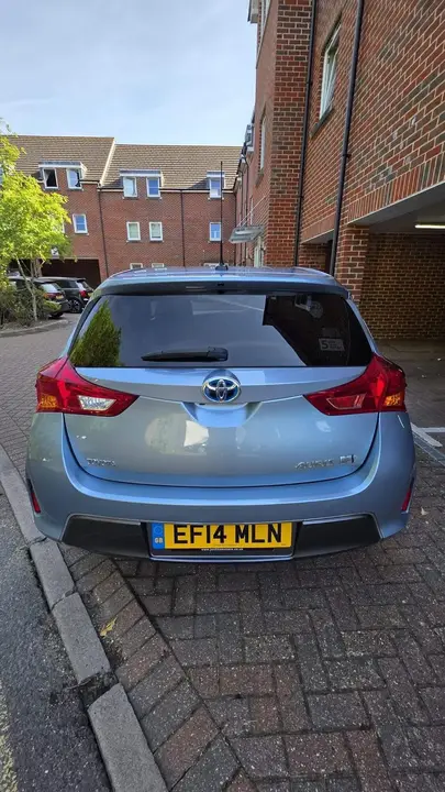 Toyota Auris 2014 photo 4