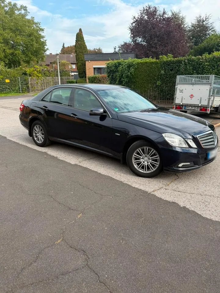 Mercedes-Benz E 220 Cdi