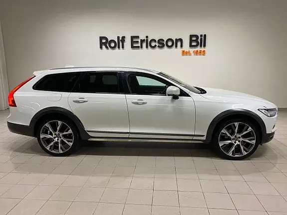 Volvo V90 Cross Country 2019 photo 3