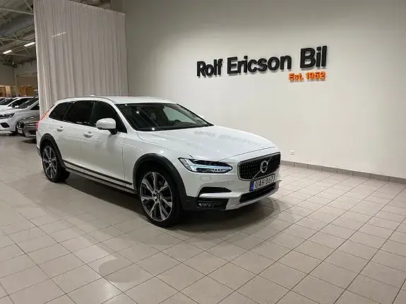 Volvo V90 Cross Country