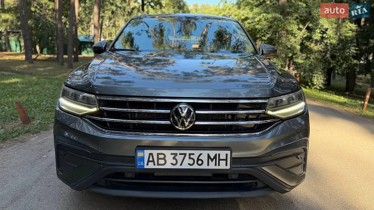 Volkswagen Tiguan 2021 photo 2