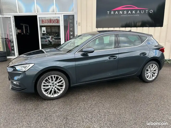 Seat Leon 2022 photo 2