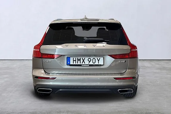 Volvo V60 Cross Country 2021 photo 5