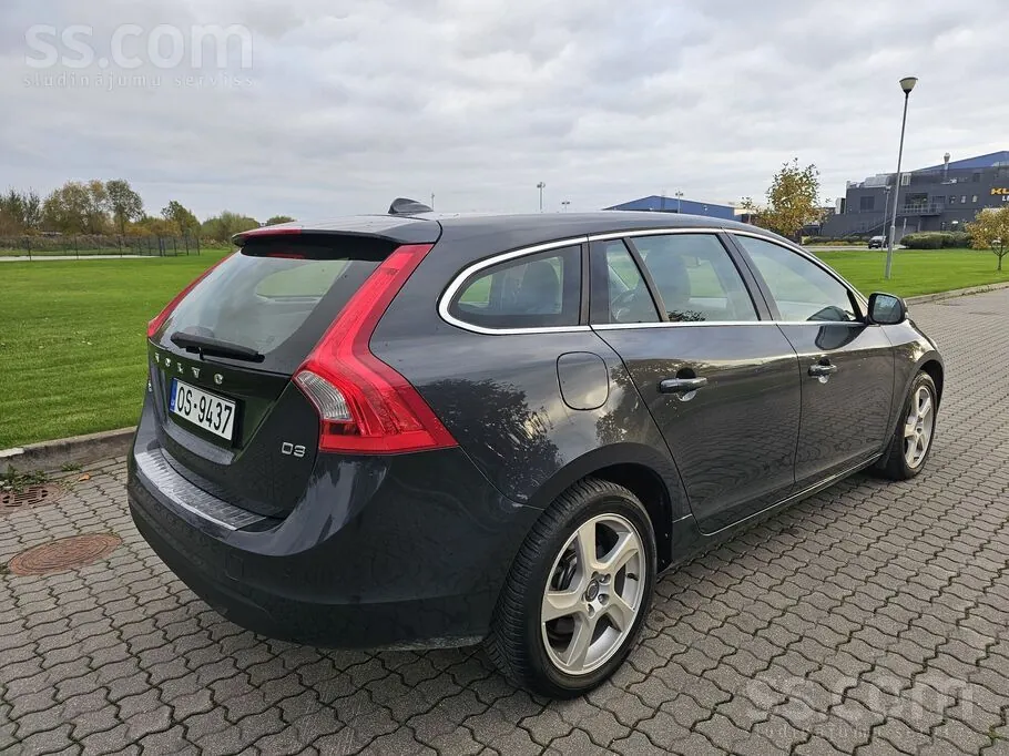 Volvo V60 2011 photo 3
