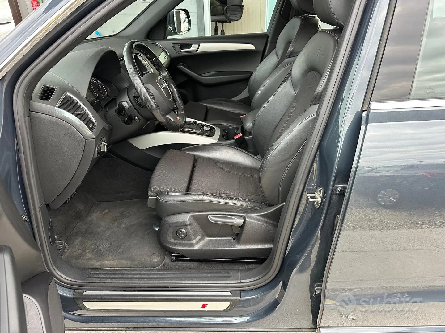 Audi Q5 2011 photo 4