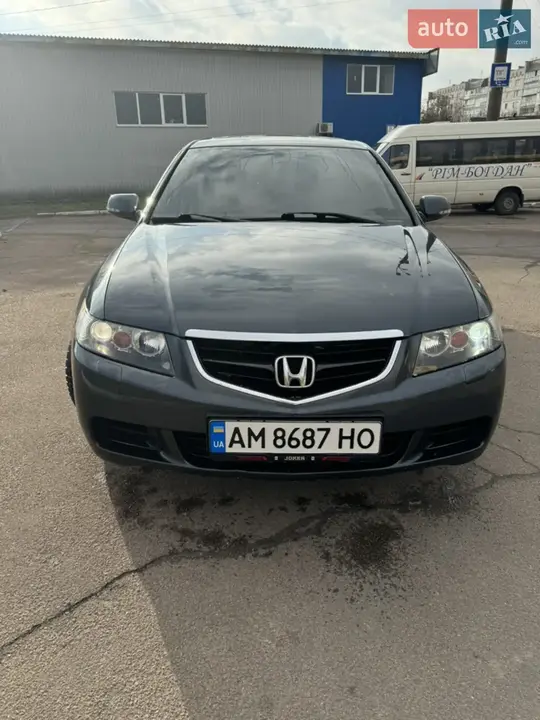Honda Accord 2004 photo 5