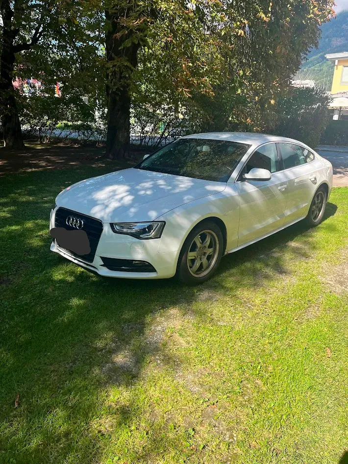 Audi A5 2012 photo 3