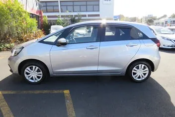 Honda Fit 2021 photo 5