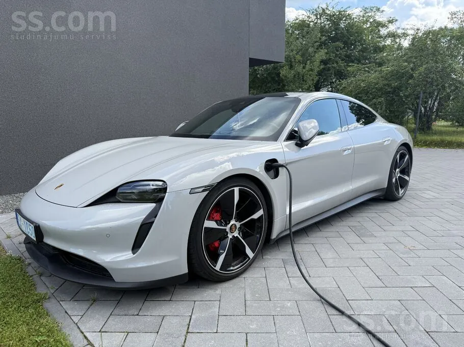 Porsche Taycan 2021 photo 3