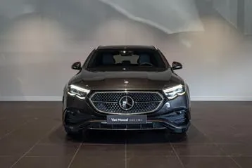 Mercedes-Benz E-Class 2024 photo 2