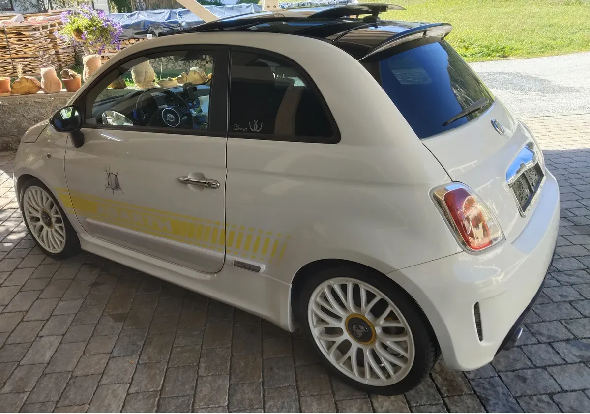 Fiat 500 2009 photo 2