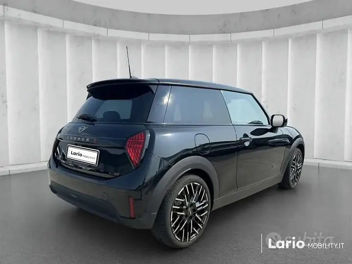 Mini Mini Cooper 2024 photo 5