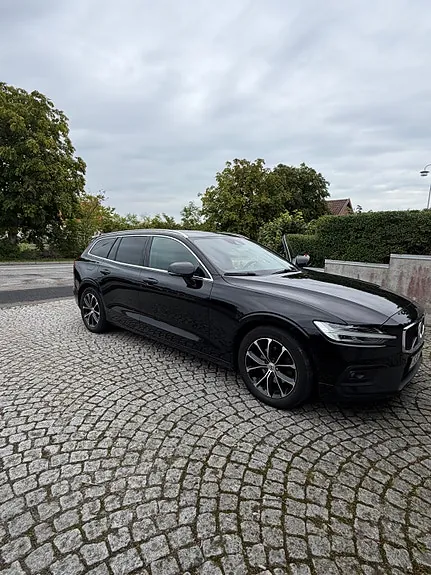 Volvo V60 2021 photo 5